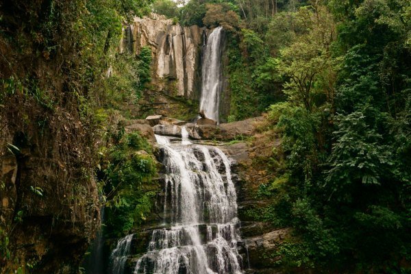 Waterfall Jamaika 4 - Kolumbien Individual